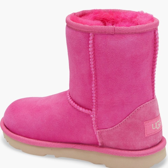 Toddler Girl Uggs - Picture 1 of 7